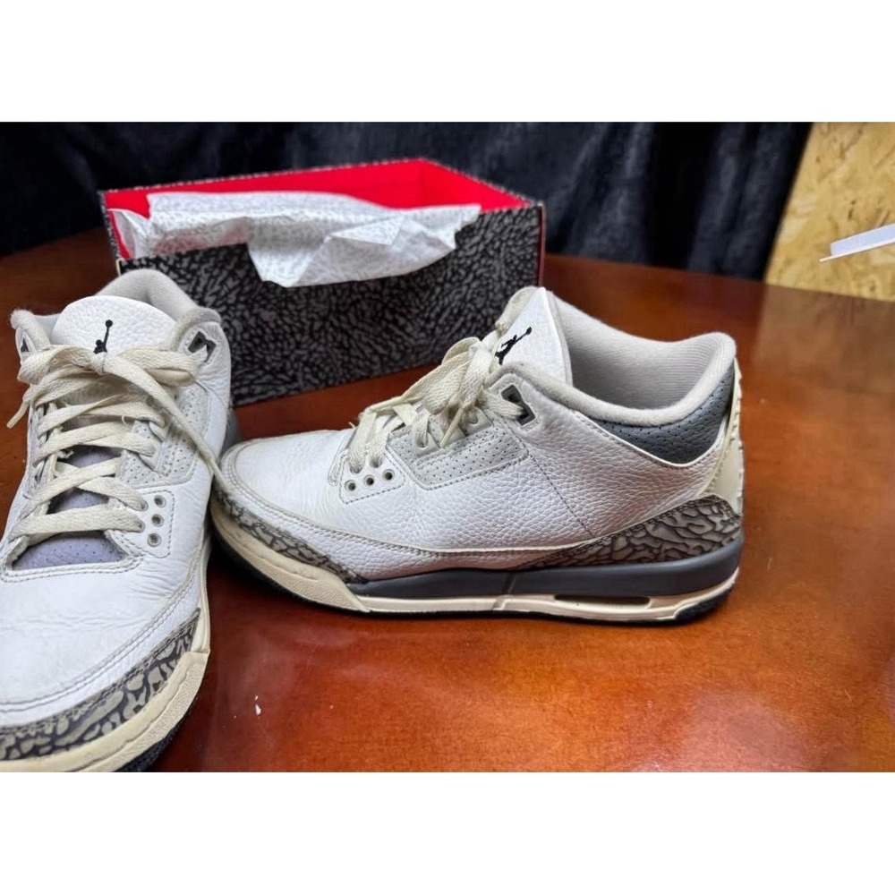Nike Air Jordan 3 Retro Muslin DH7139-100 Sail Cement Grey University Red Mens